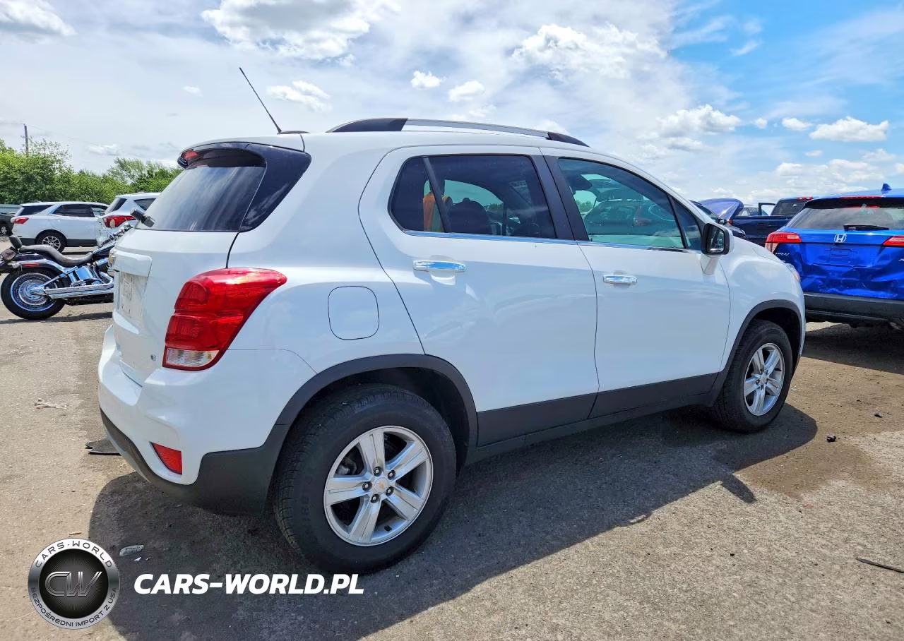 2020 Chevrolet Trax 1Lt VIN:KL7CJPSB0LB032633 - 3