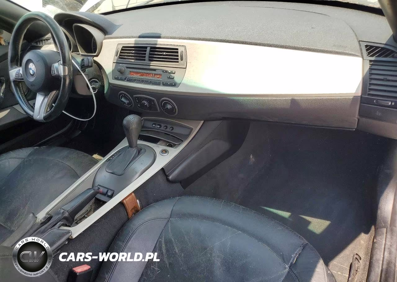 2004 BMW Z4 2.5 VIN:4USBT33524LS51660 - 8