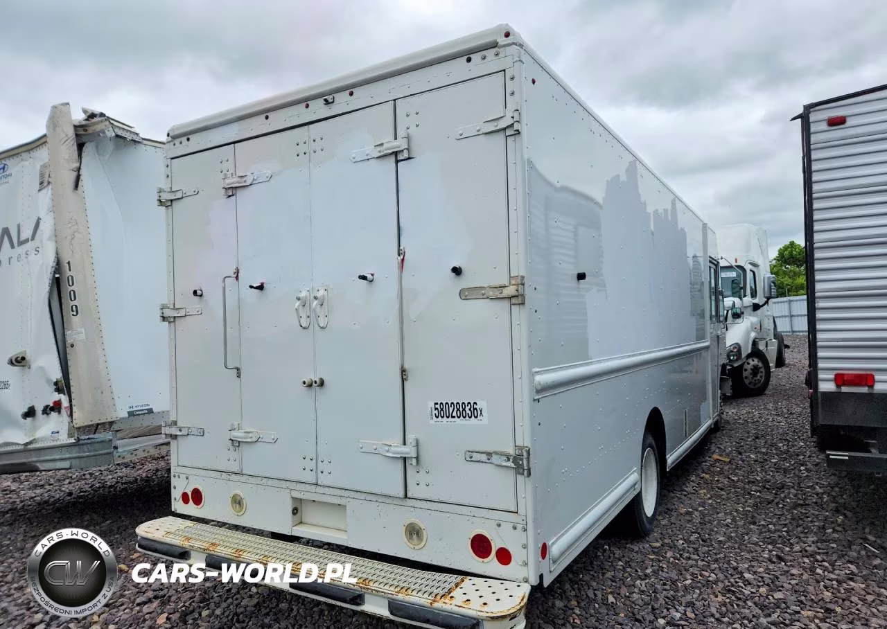 2018 Freightliner Mt45 Chassis Delivery Truck VIN:4UZAAPFD7JCJV3202 - 3