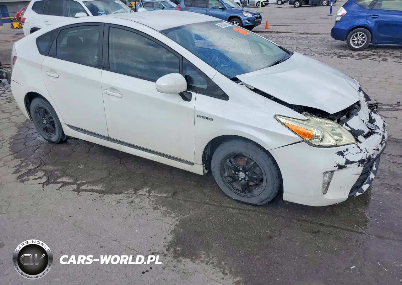 2012 Toyota Prius Two VIN:JTDKN3DU7C5466900 - 4