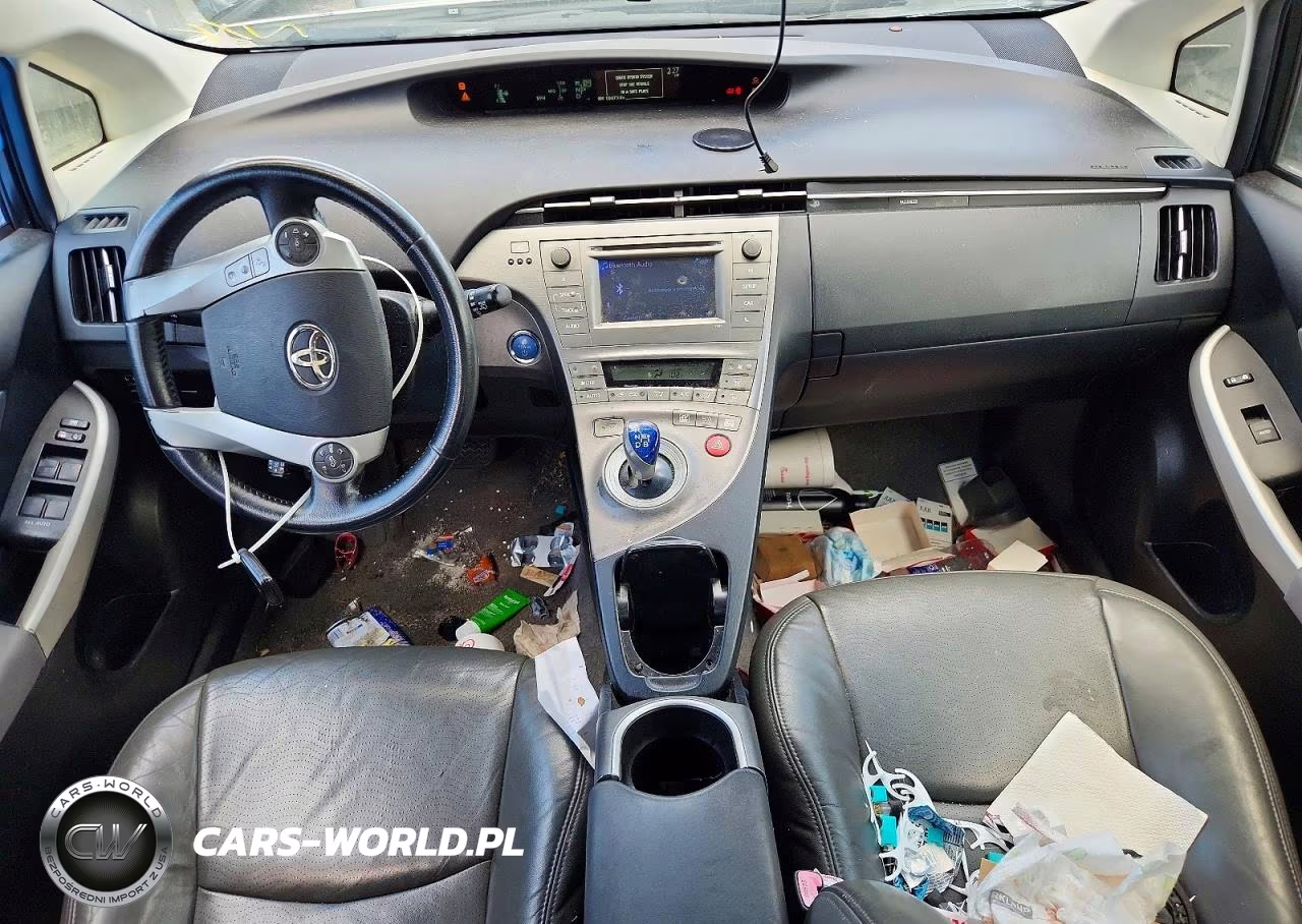 2012 Toyota Prius Two VIN:JTDKN3DU7C5466900 - 8