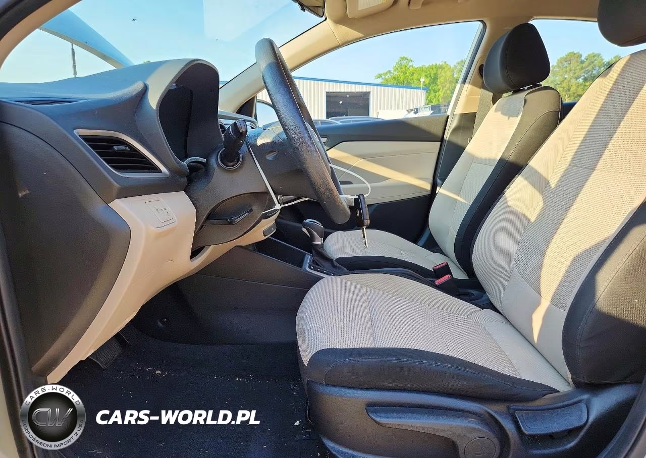 2019 Hyundai Accent Se VIN:3KPC24A35KE061975 - 7