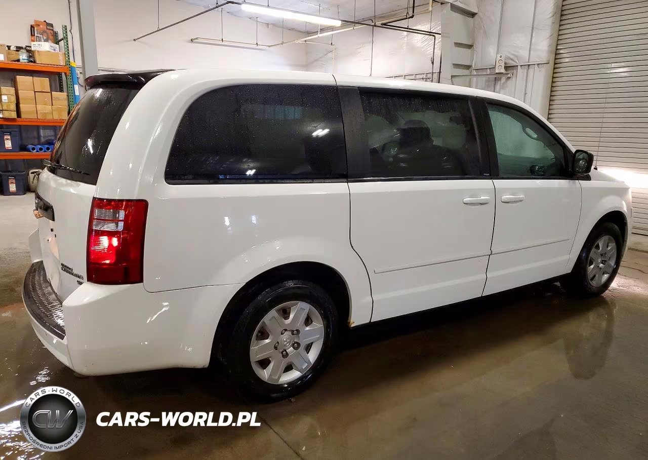 2010 Dodge Grand Caravan Se VIN:2D4RN4DE2AR102268 - 3