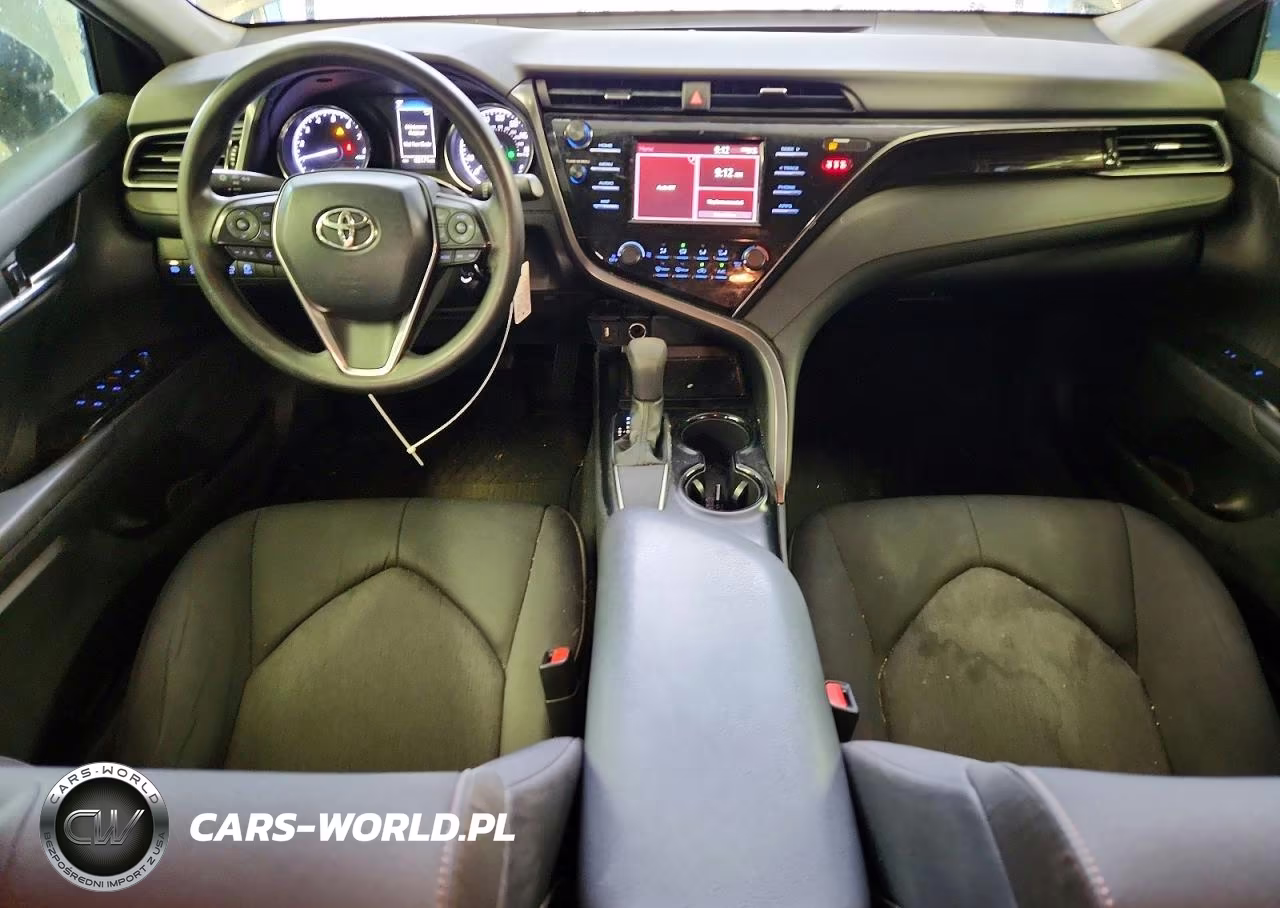 2019 Toyota Camry Le VIN:4T1B11HK1KU210356 - 8