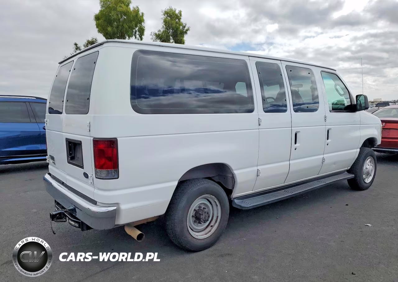 2008 Ford Econoline E350 Super Duty Wagon VIN:1FBNE31LX8DB00777 - 3