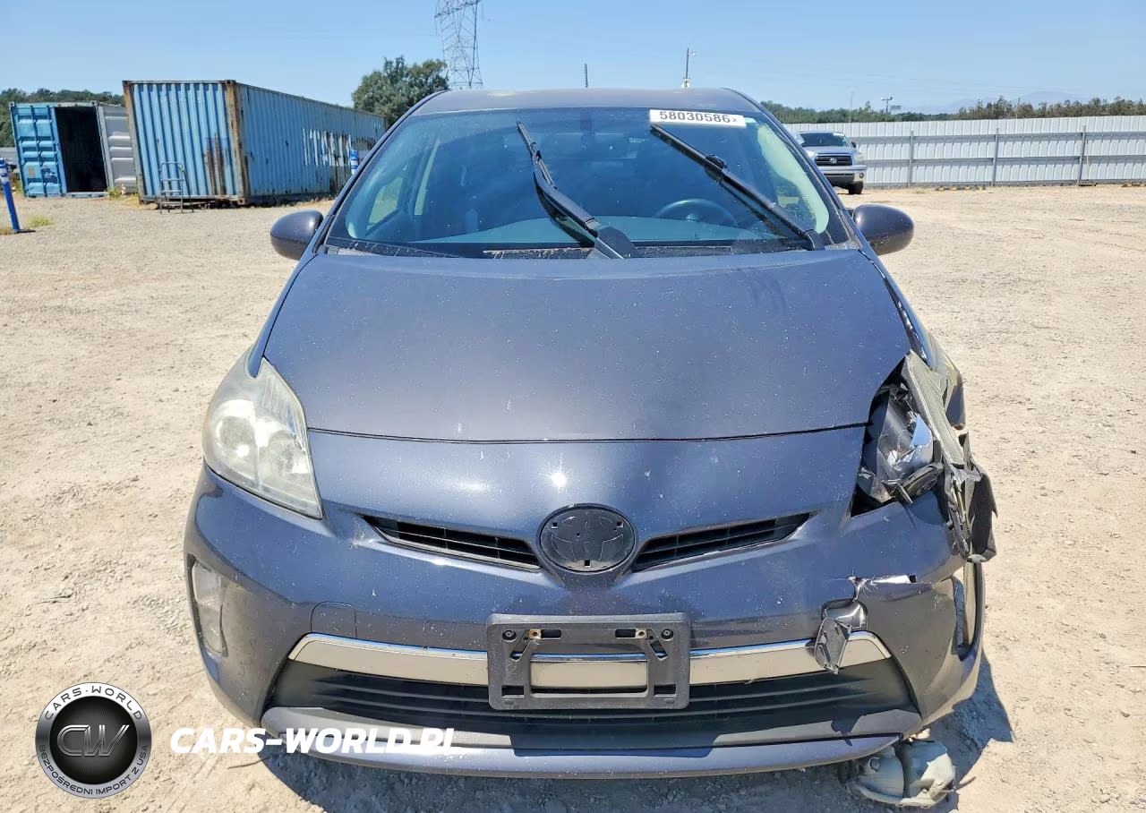 2014 Toyota Prius Plug-In Hybrid Advanced VIN:JTDKN3DP4E3057004 - 5