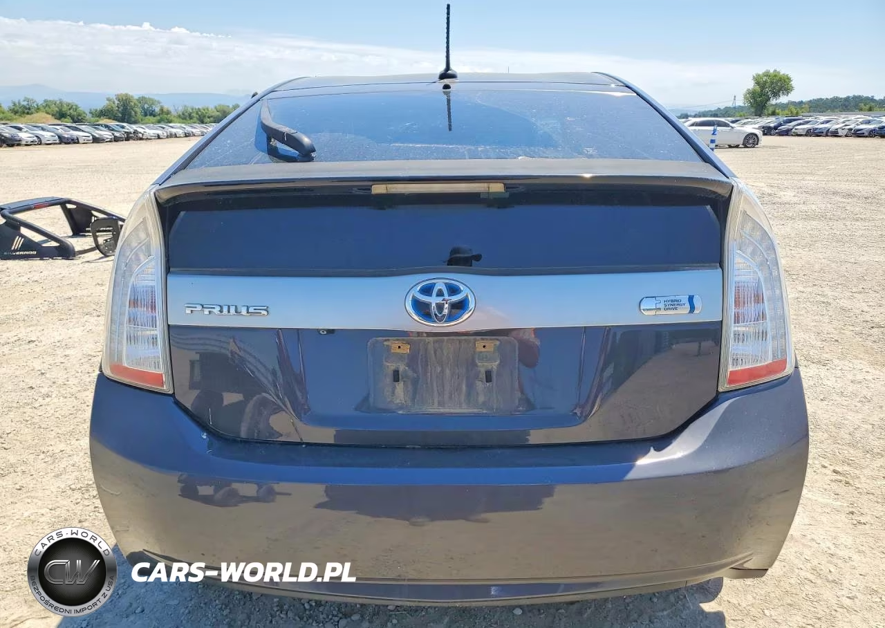 2014 Toyota Prius Plug-In Hybrid Advanced VIN:JTDKN3DP4E3057004 - 6