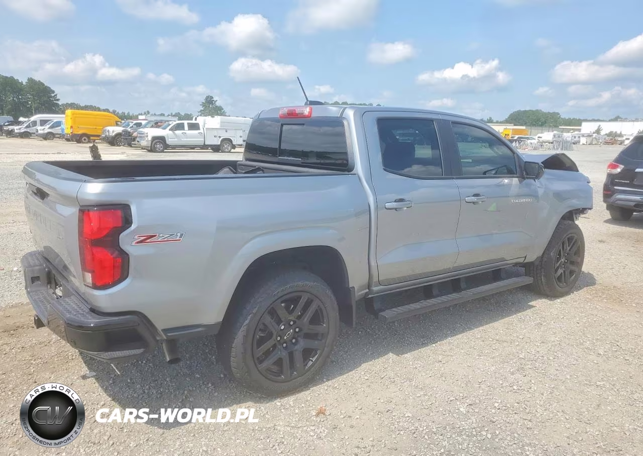 2025 Chevrolet Colorado Z71 VIN:1GCPTDEK4S1240382 - 3