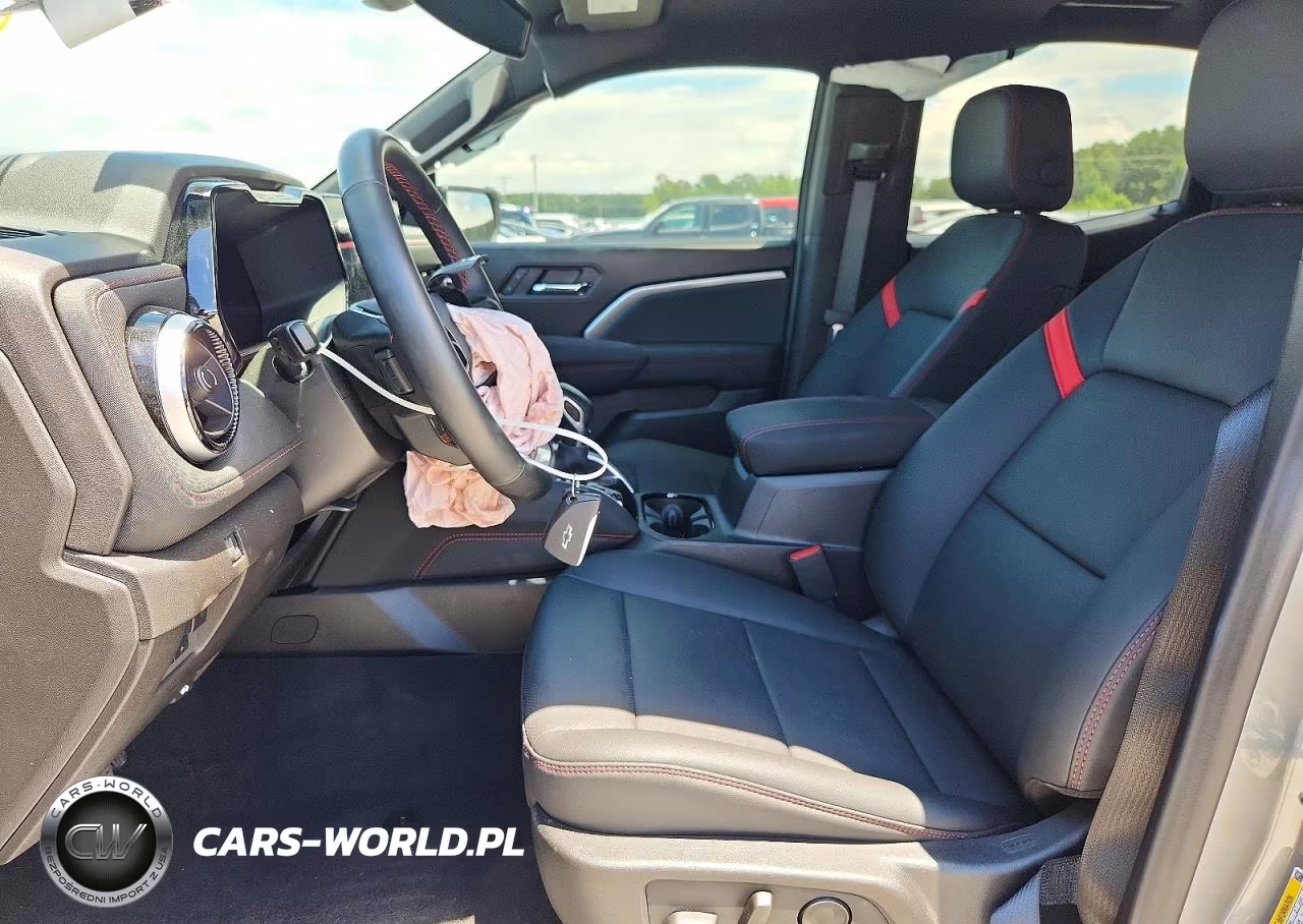 2025 Chevrolet Colorado Z71 VIN:1GCPTDEK4S1240382 - 7