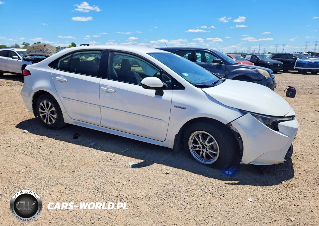 2021 Toyota Corolla Le VIN:JTDEAMDE7MJ009424 - 4
