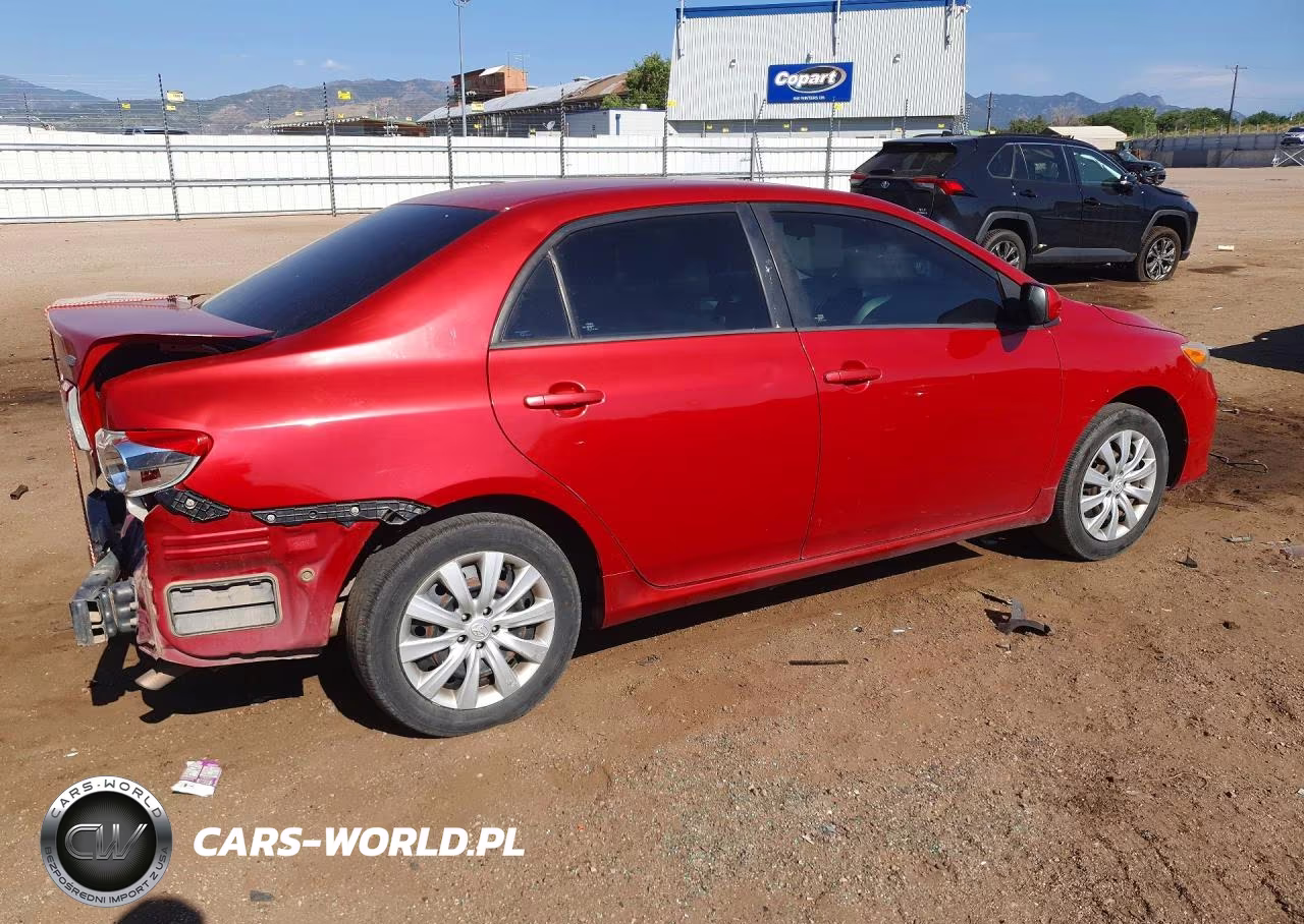 2012 Toyota Corolla Le VIN:2T1BU4EE5CC843338 - 3