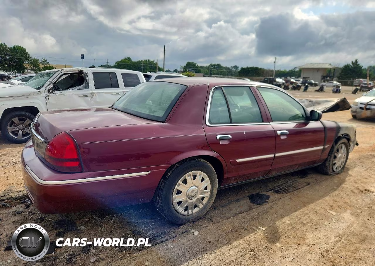 2008 Mercury Grand Marquis Gs VIN:2MEFM74V18X653638 - 3