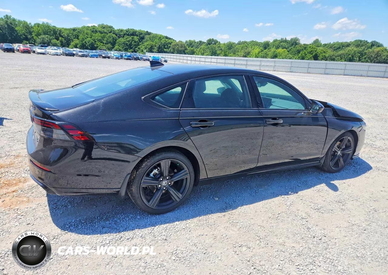 2026 Honda Accord Hybrid Sport-L VIN:1HGCY2F70TA004670 - 3
