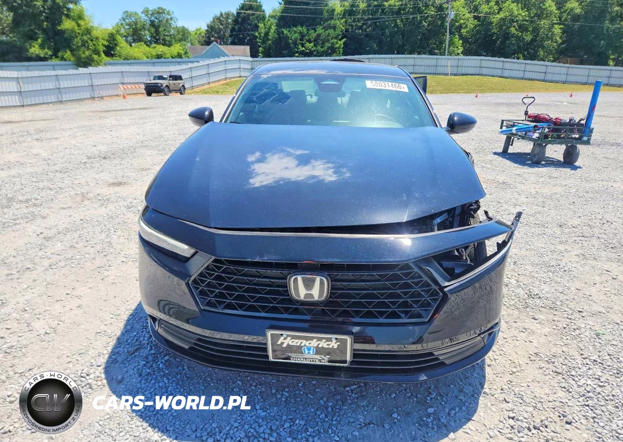 2026 Honda Accord Hybrid Sport-L VIN:1HGCY2F70TA004670 - 5