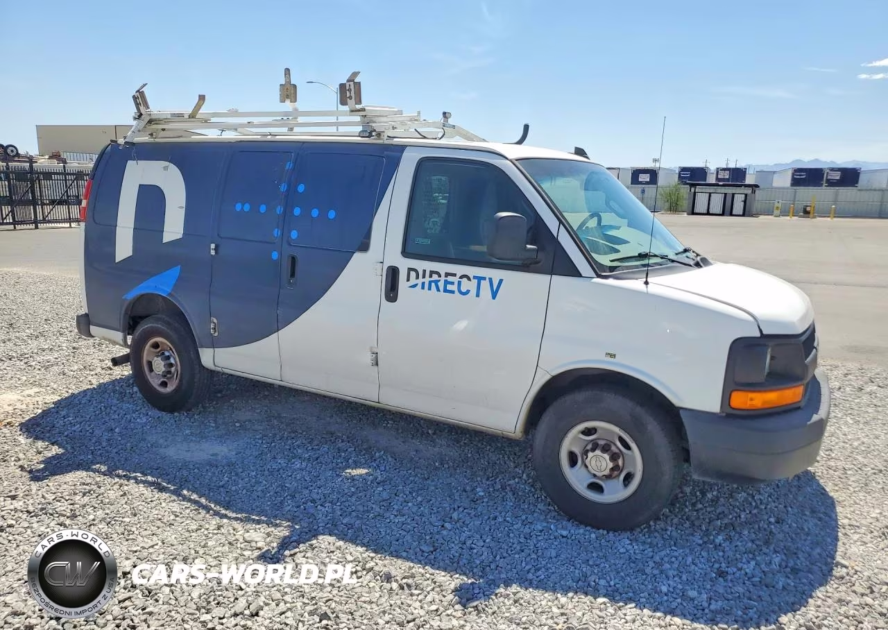 2016 Chevrolet Express G2500 VIN:1GCWGAFF4G1197346 - 4