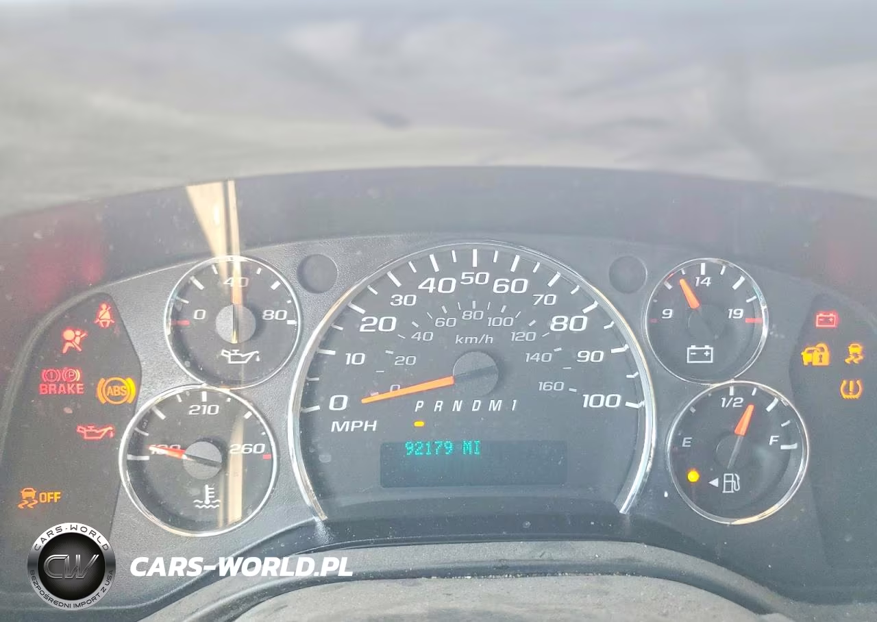 2016 Chevrolet Express G2500 VIN:1GCWGAFF4G1197346 - 9