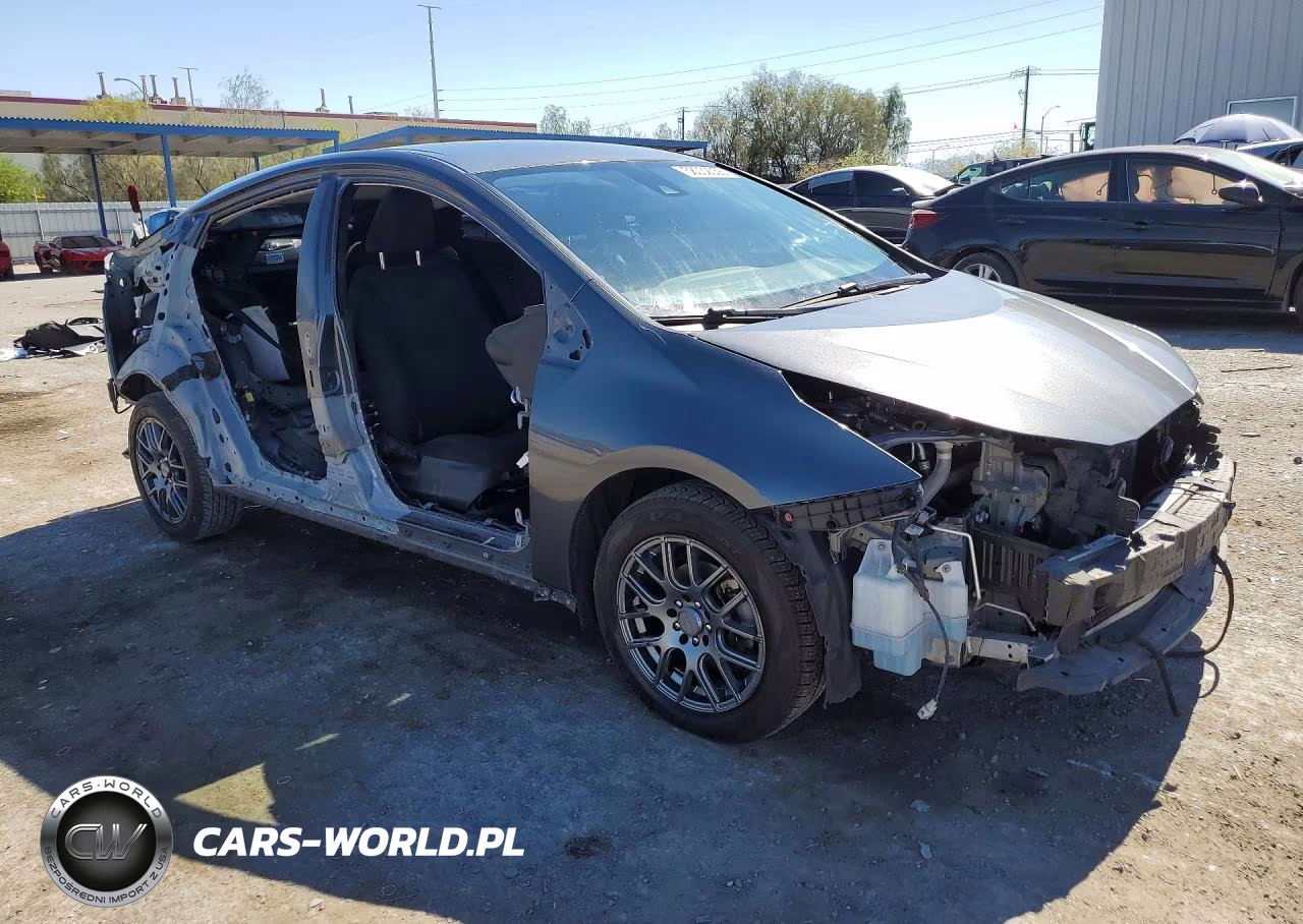 2022 Toyota Prius Le VIN:JTDKAMFU2N3184225 - 4