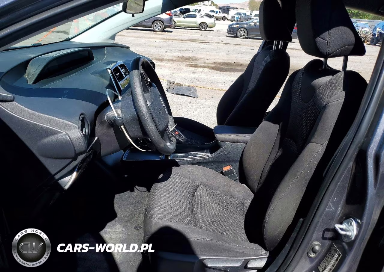 2022 Toyota Prius Le VIN:JTDKAMFU2N3184225 - 7