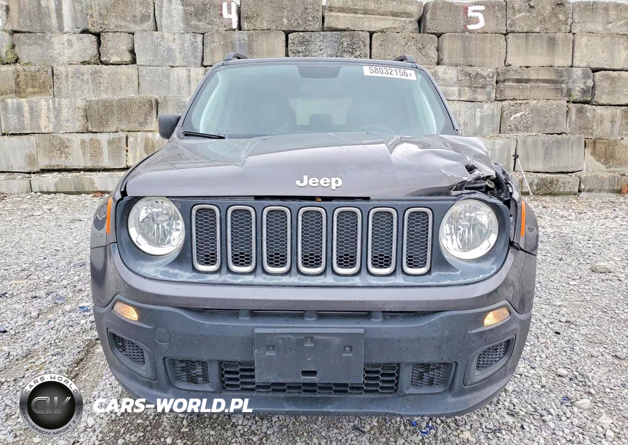 2018 Jeep Renegade Sport VIN:ZACCJBAB2JPG80520 - 5