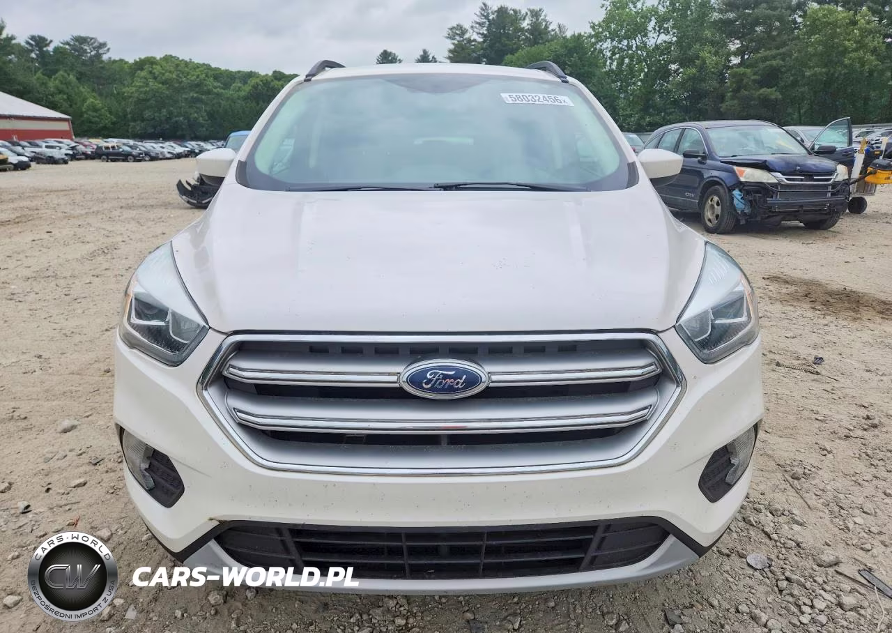 2017 Ford Escape Se VIN:1FMCU9G96HUB88470 - 5
