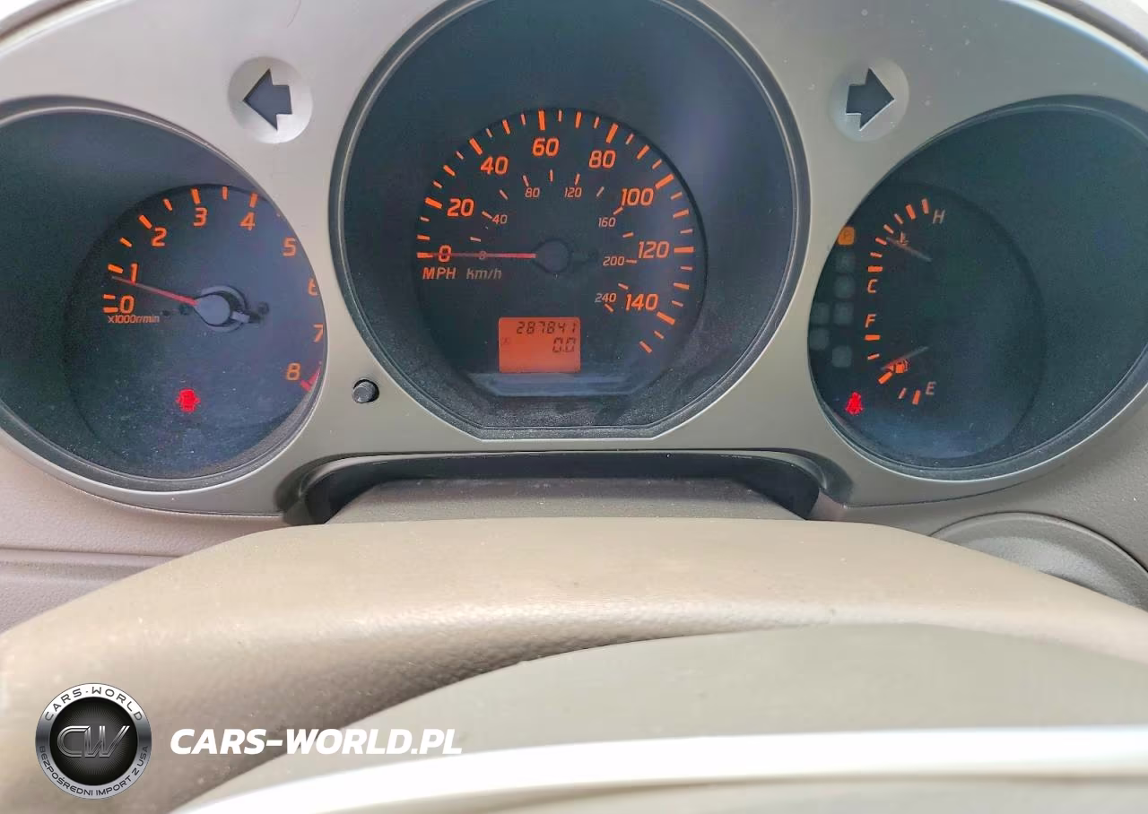 2004 Nissan Altima 2.5 VIN:1N4AL11DX4C111913 - 9