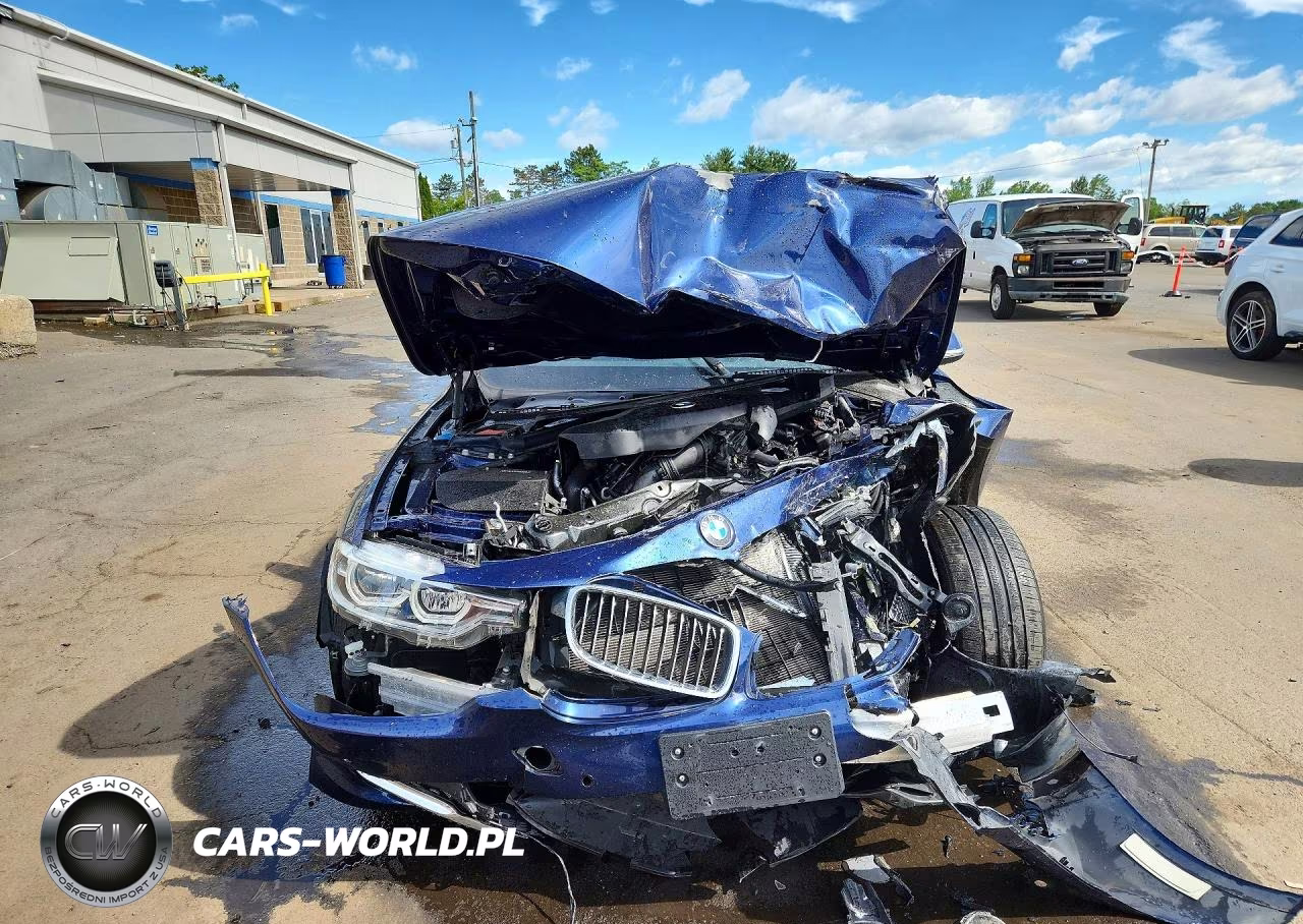 2018 BMW 330 Xi VIN:WBA8D9C52JA608386 - 5