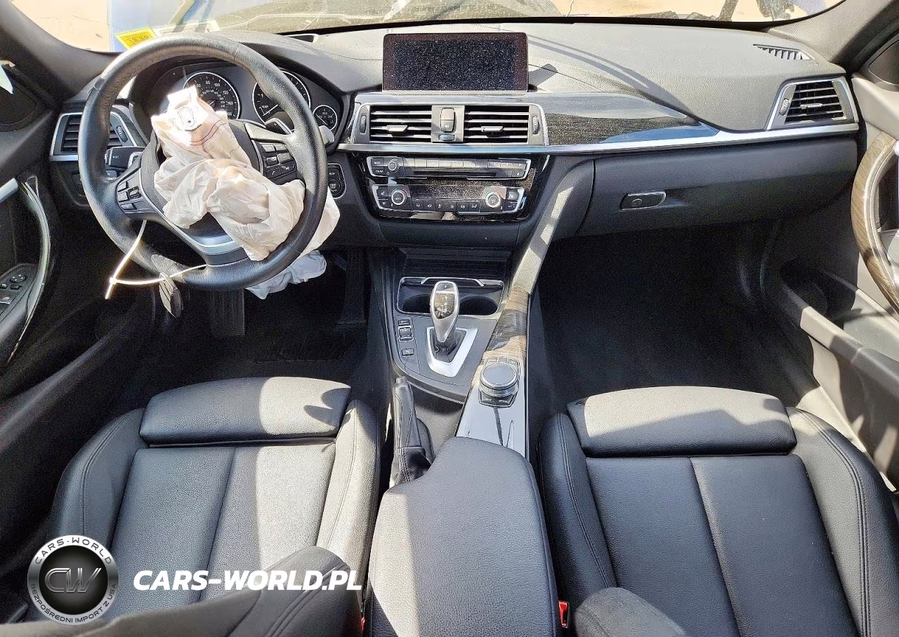 2018 BMW 330 Xi VIN:WBA8D9C52JA608386 - 8