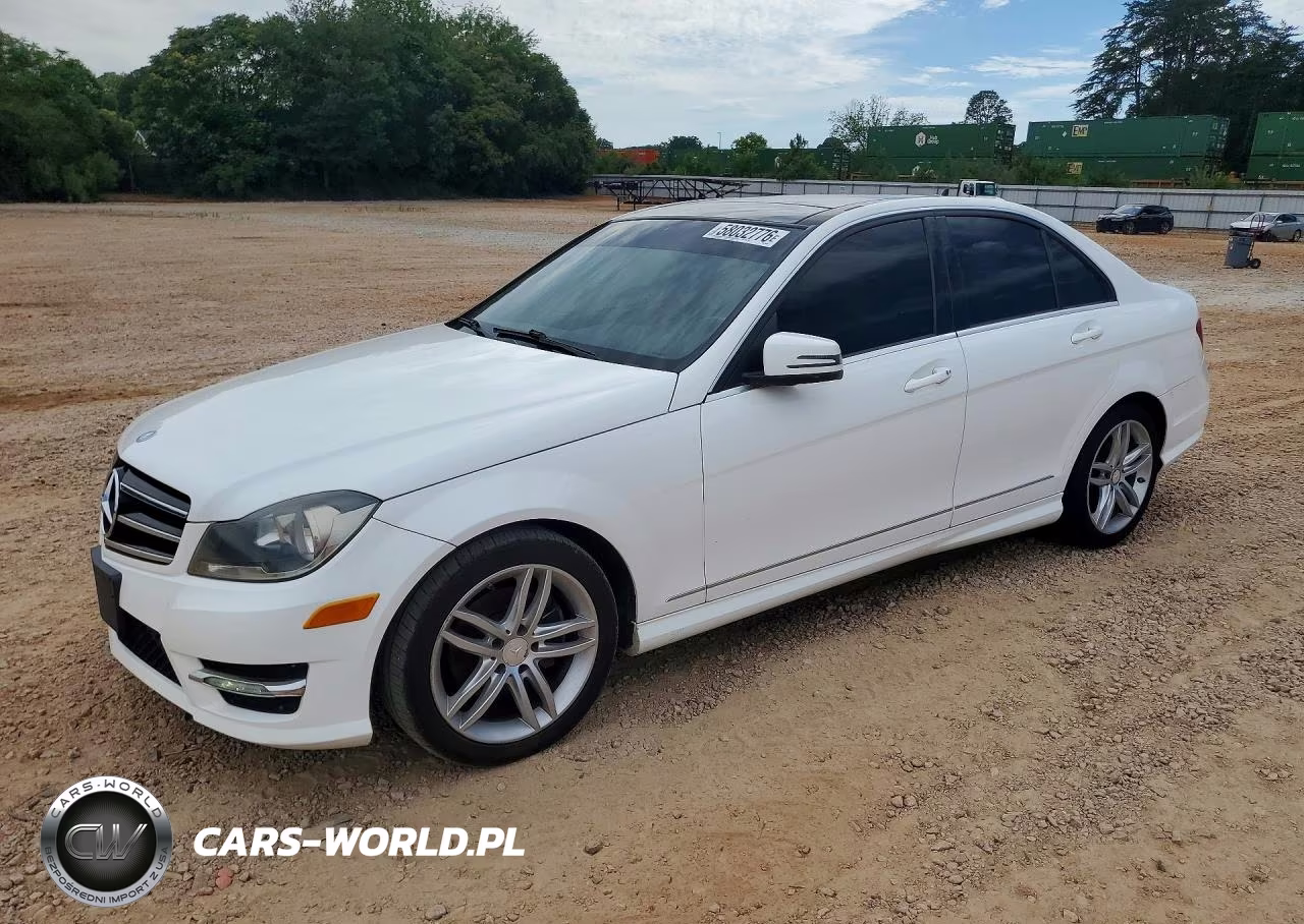 2014 Mercedes-Benz C 250