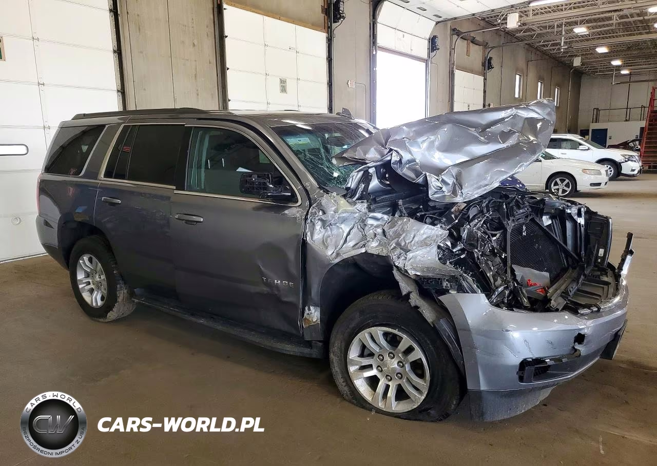 2018 Chevrolet Tahoe K1500 Ls VIN:1GNSKAKC7JR349449 - 4