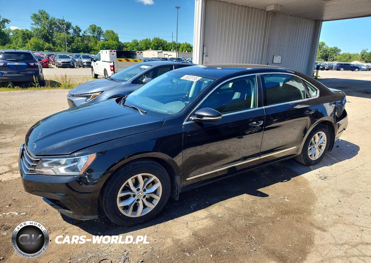 2016 Volkswagen Passat S
