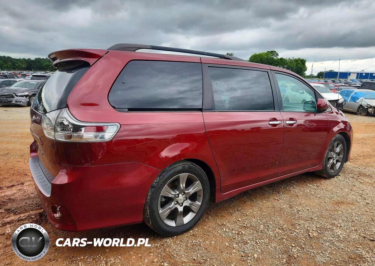 2013 Toyota Sienna Sport VIN:5TDXK3DC0DS315219 - 3