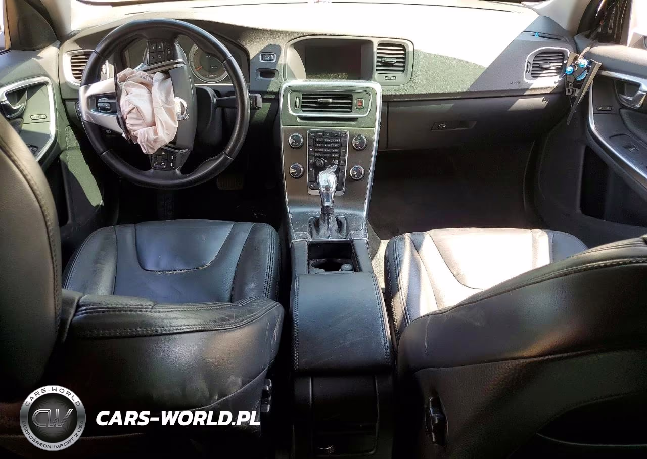 2013 Volvo S60 T5 VIN:YV1612FS5D2224218 - 8