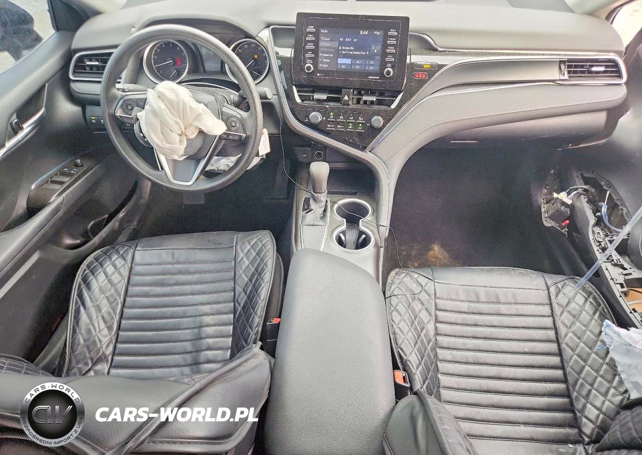 2021 Toyota Camry Le VIN:4T1C11AK7MU601898 - 8