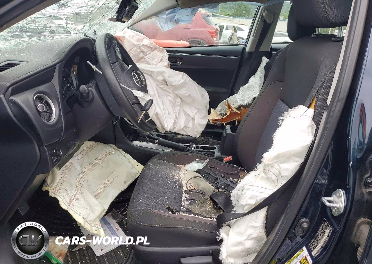 2018 Toyota Corolla Le VIN:2T1BURHE0JC053144 - 7