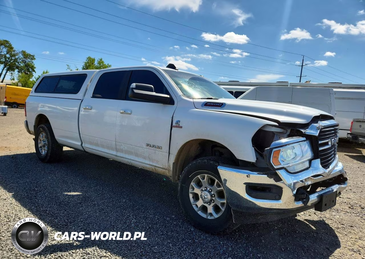 2019 Ram 3500 Big Horn VIN:3C63R2HL3KG660648 - 4