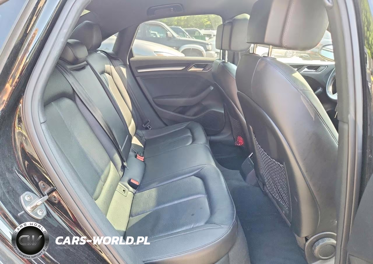 2018 Audi A3 Premium VIN:WAUAUGFF9J1028739 - 10