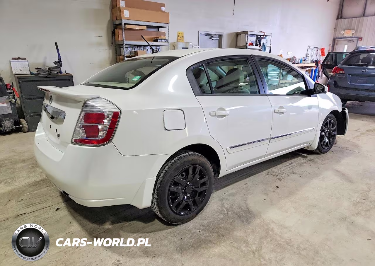 2012 Nissan Sentra 2.0 VIN:3N1AB6AP1CL635462 - 3