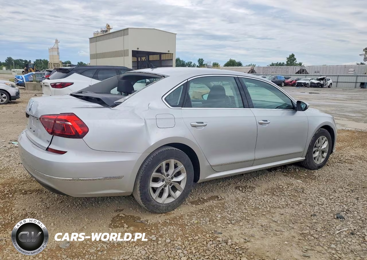 2017 Volkswagen Passat S VIN:1VWAT7A33HC059399 - 3