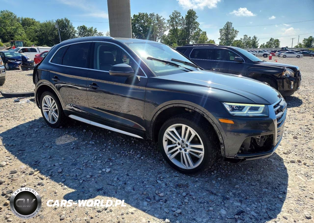 2018 Audi Q5 Premium Plus VIN:WA1BNAFY6J2081597 - 4