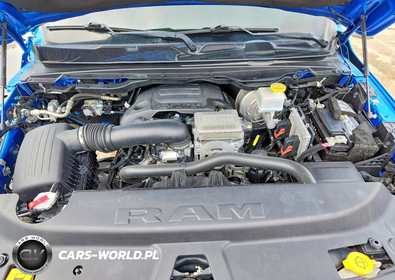 2022 Ram 1500 Laramie VIN:1C6RREJT4NN169636 - 11