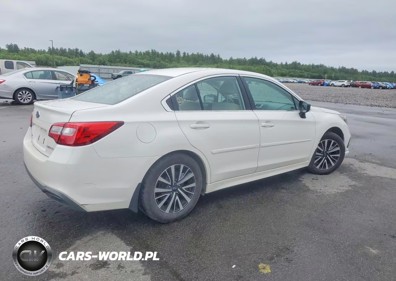 2018 Subaru Legacy 2.5I VIN:4S3BNAB60J3014501 - 3