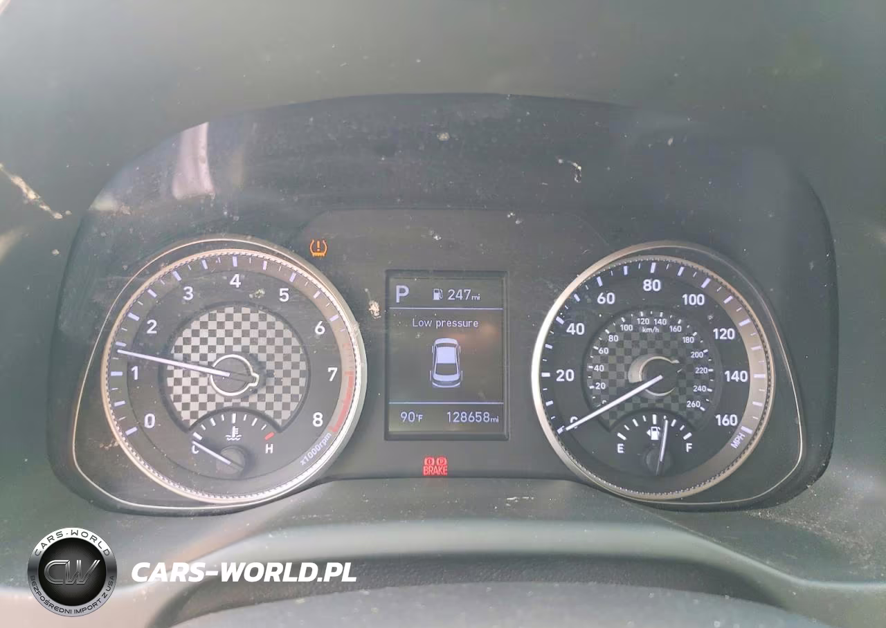 2020 Hyundai Elantra Sel VIN:5NPD84LF9LH582723 - 9