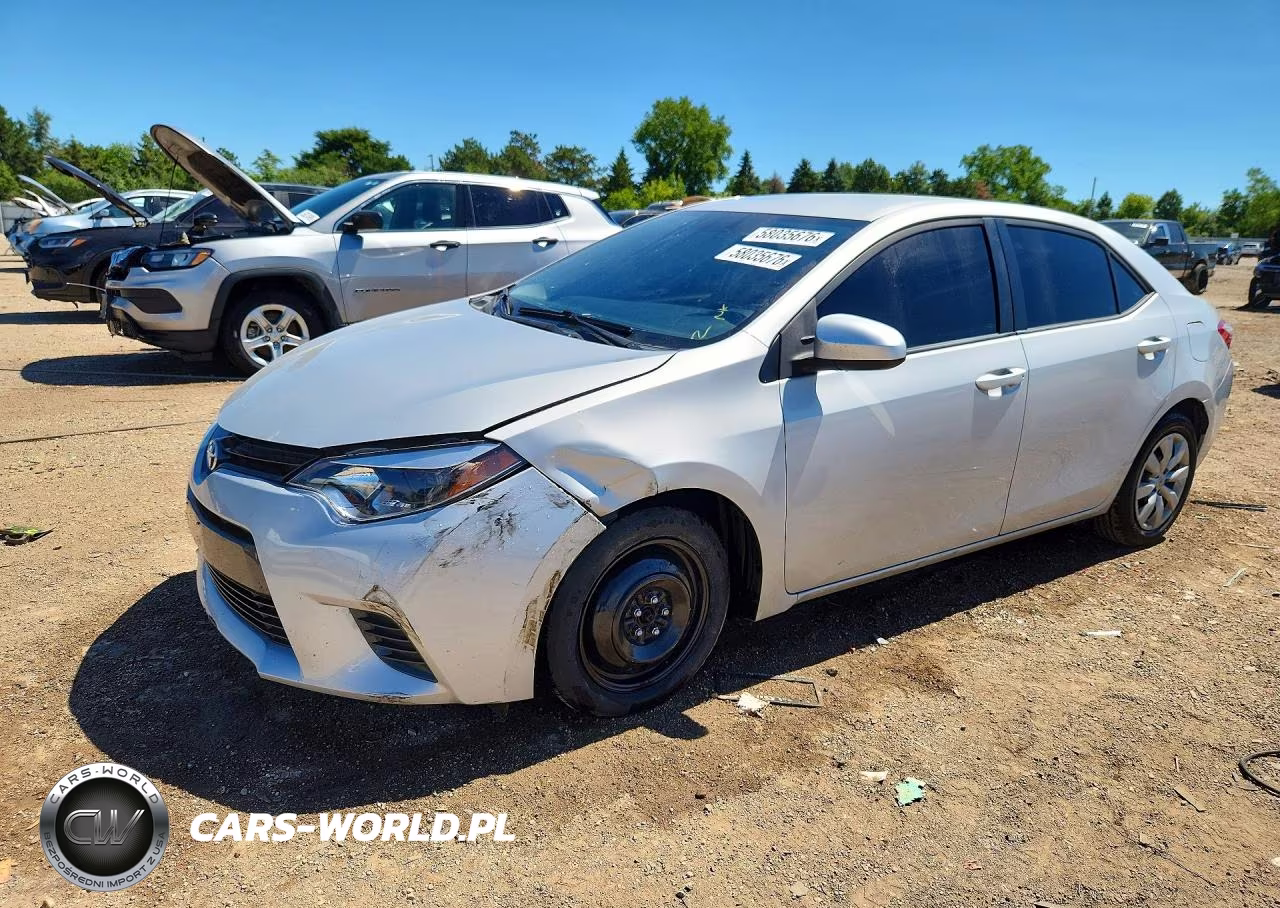 2015 Toyota Corolla Le VIN:2T1BURHE1FC467296 - 1