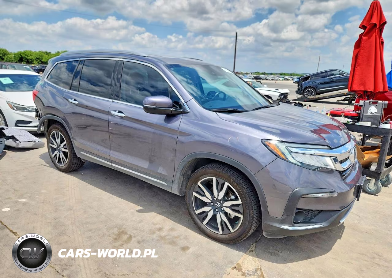 2021 Honda Pilot Touring VIN:5FNYF5H92MB039164 - 4