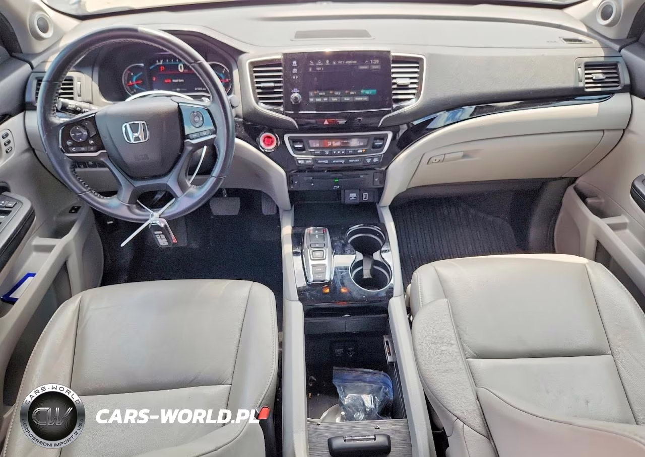 2021 Honda Pilot Touring VIN:5FNYF5H92MB039164 - 8