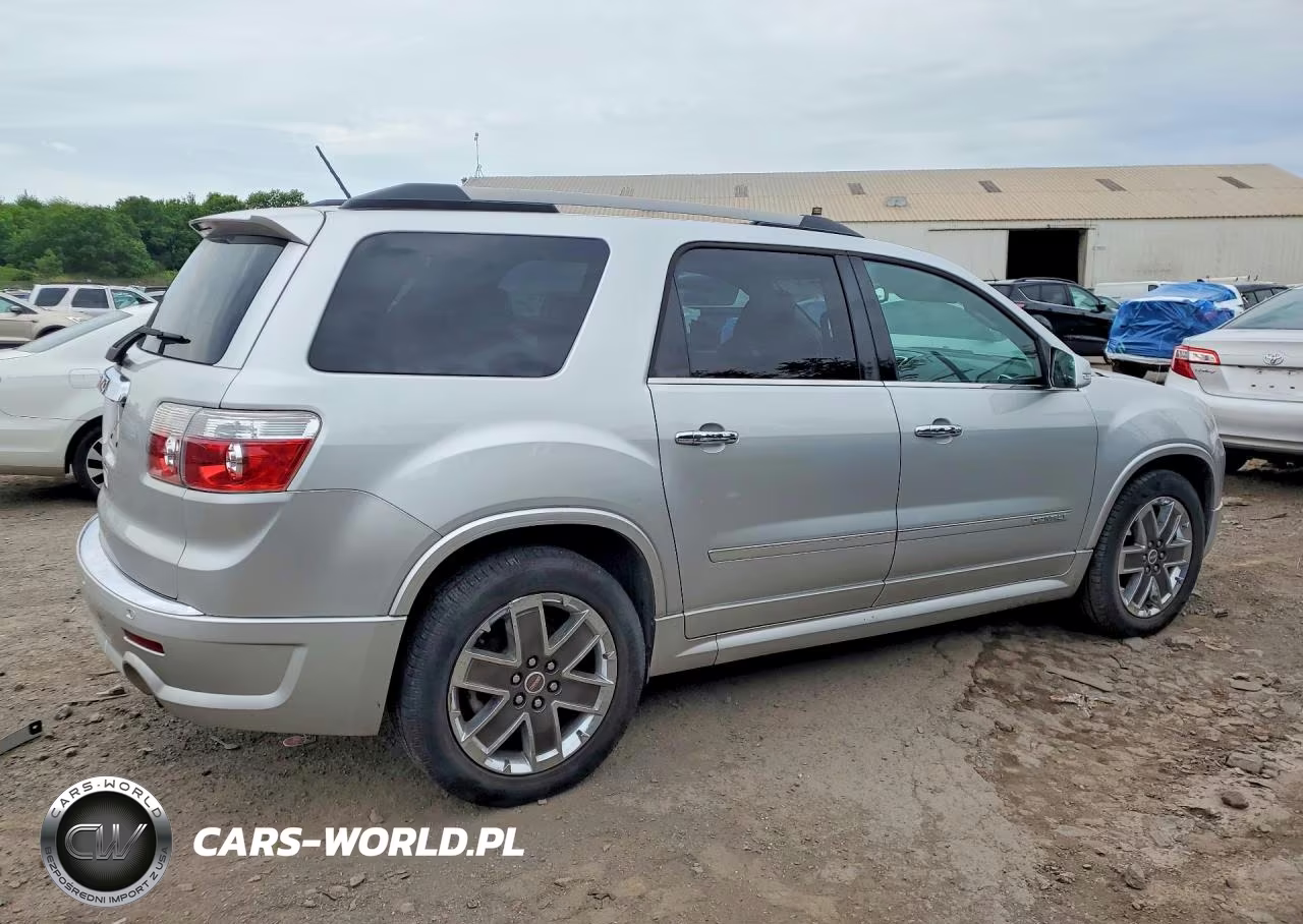 2012 GMC Acadia Denali VIN:1GKKRTED9CJ158626 - 3