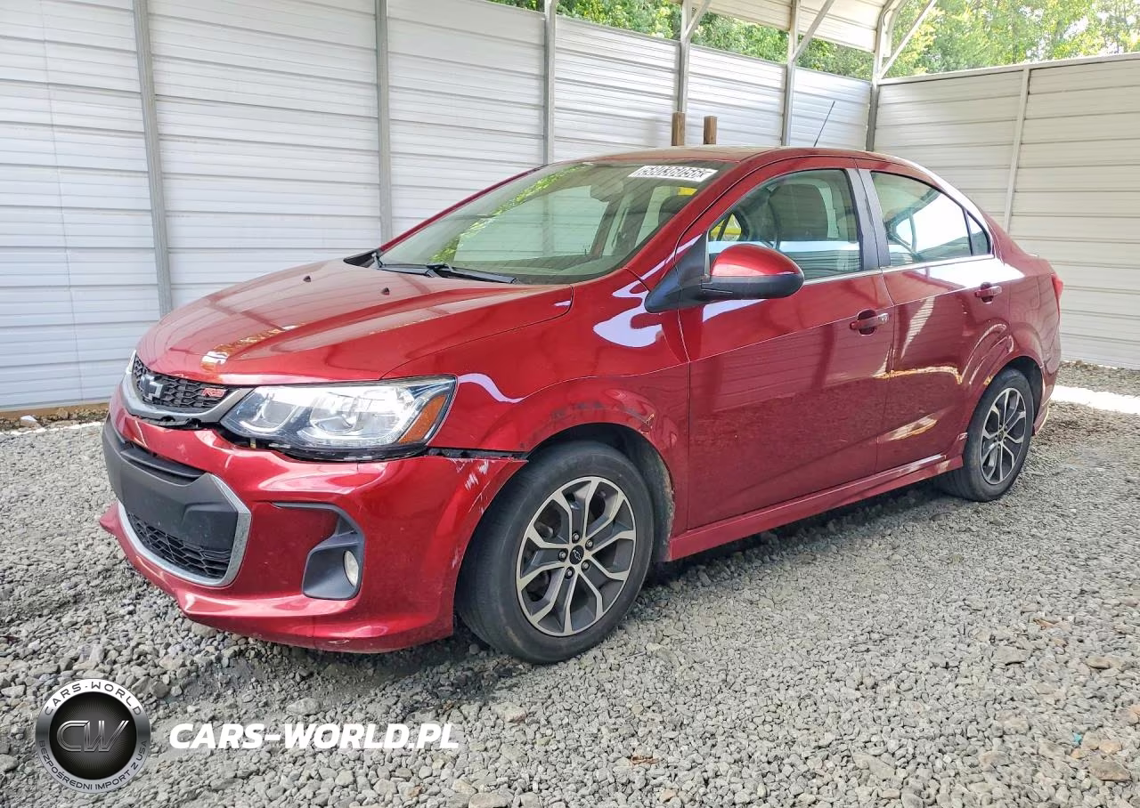 2020 Chevrolet Sonic Lt – zdjęcie 1 z 12