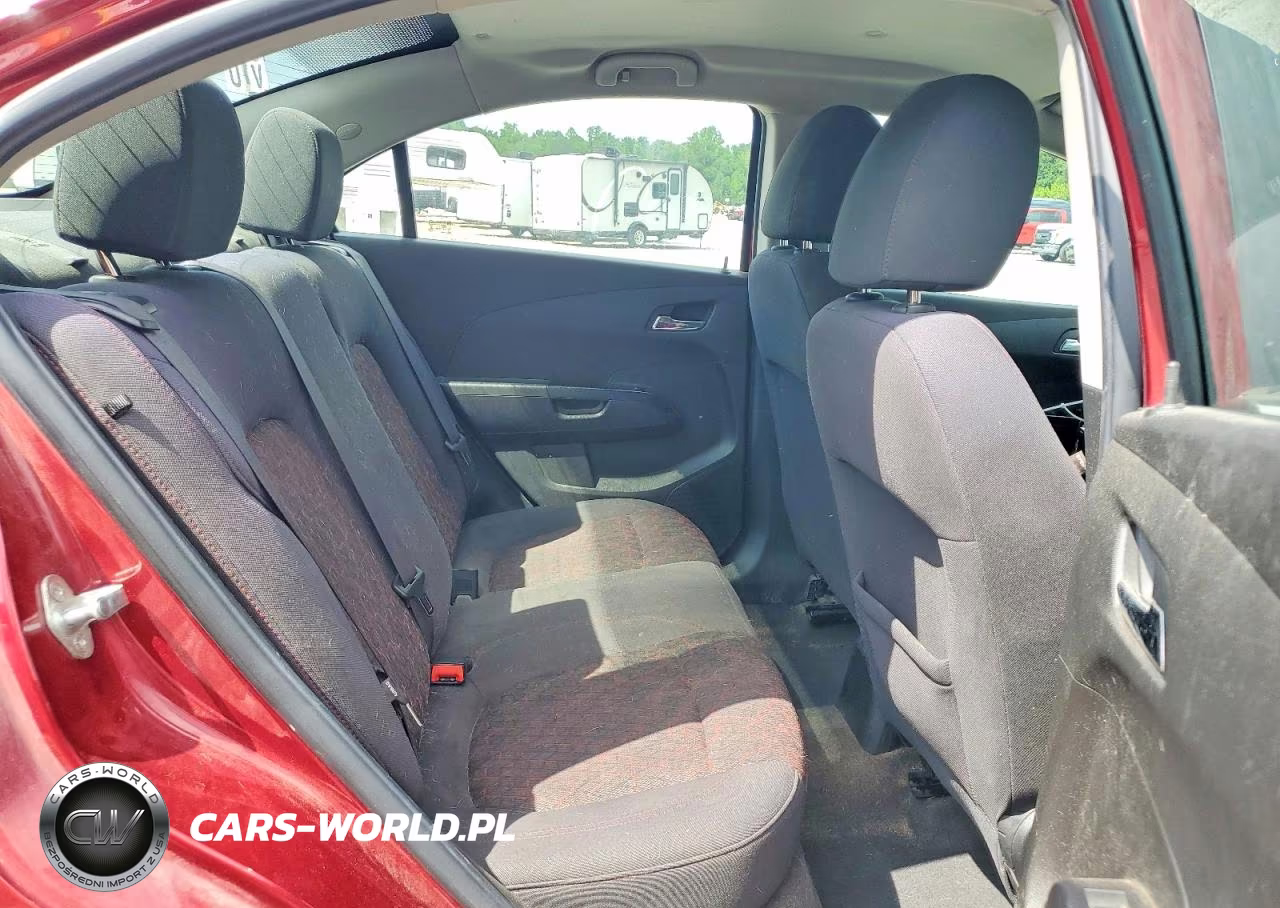 2020 Chevrolet Sonic Lt VIN:1G1JD5SB2L4108131 - 10