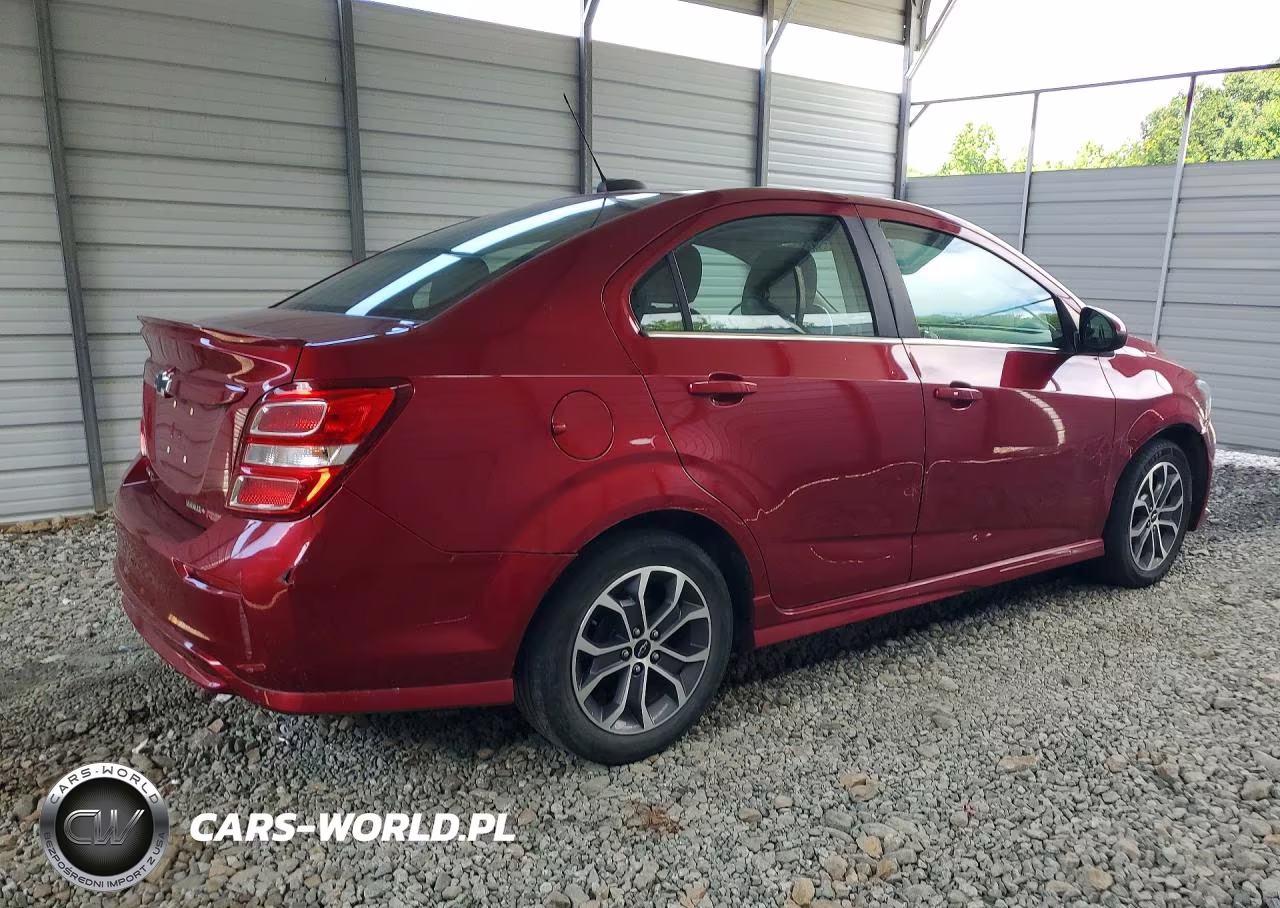 2020 Chevrolet Sonic Lt VIN:1G1JD5SB2L4108131 - 3
