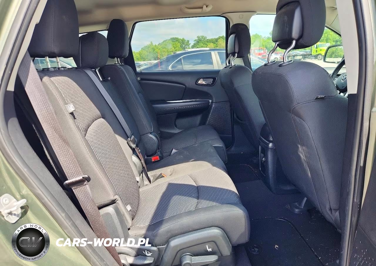 2018 Dodge Journey Se VIN:3C4PDCAB8JT445661 - 11